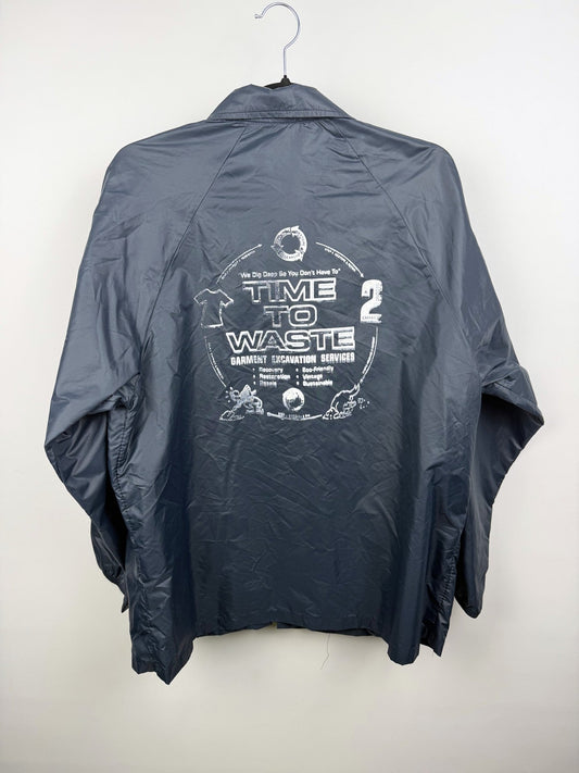 80s Duckster windbreaker collar and duck zipper pull detail
