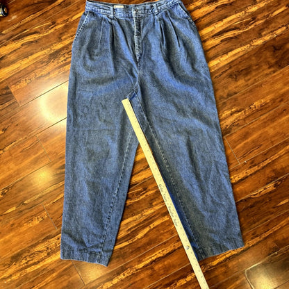 Levi's size 14 mom jeans (1980s)