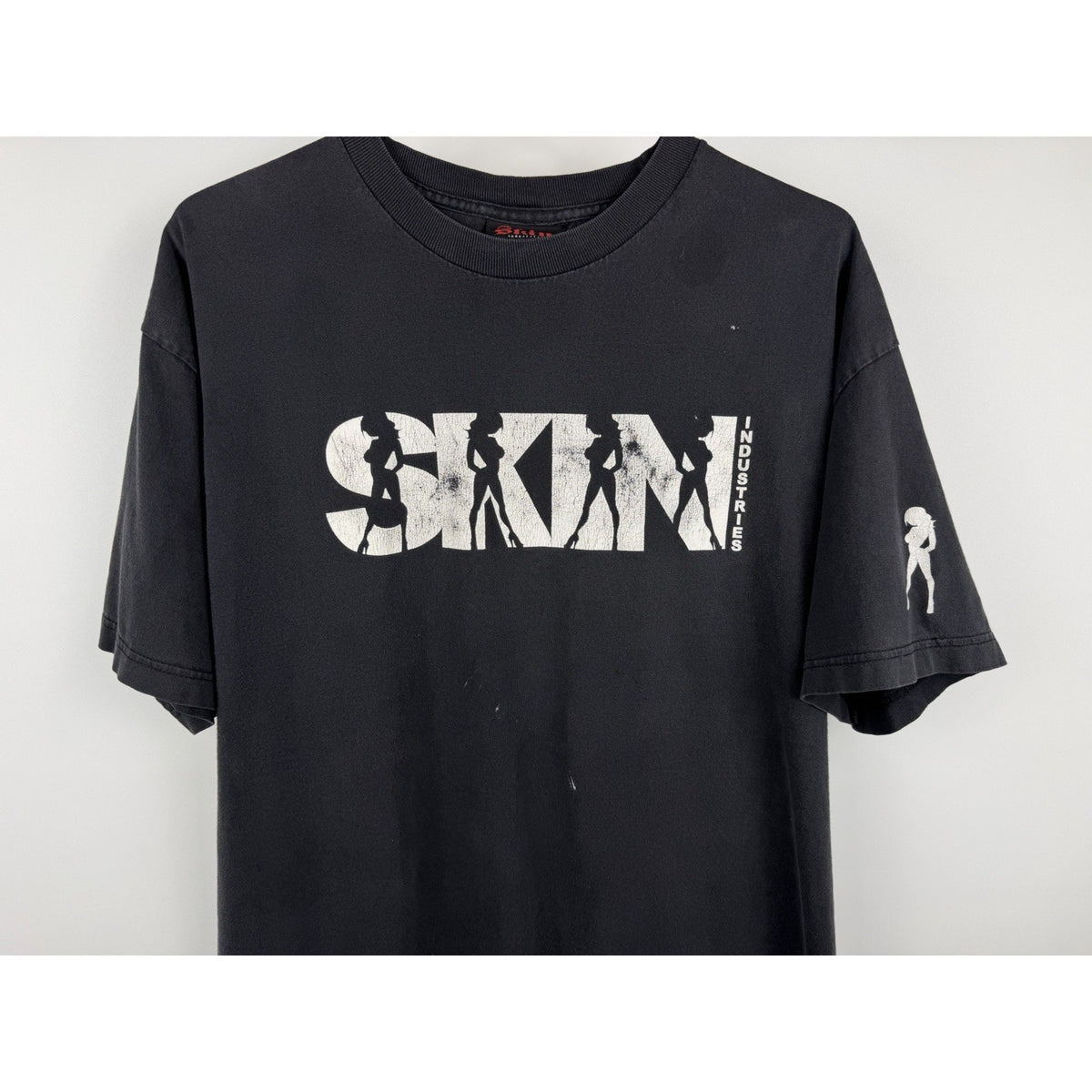 Vintage 2000s Skin Industries distressed tee, XL