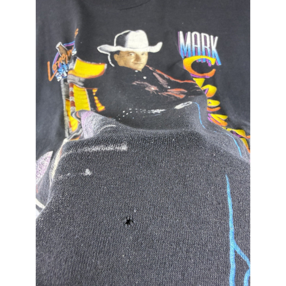 Vintage 1992 Mark Chesnutt Longnecks & Short Stories concert tee, L
