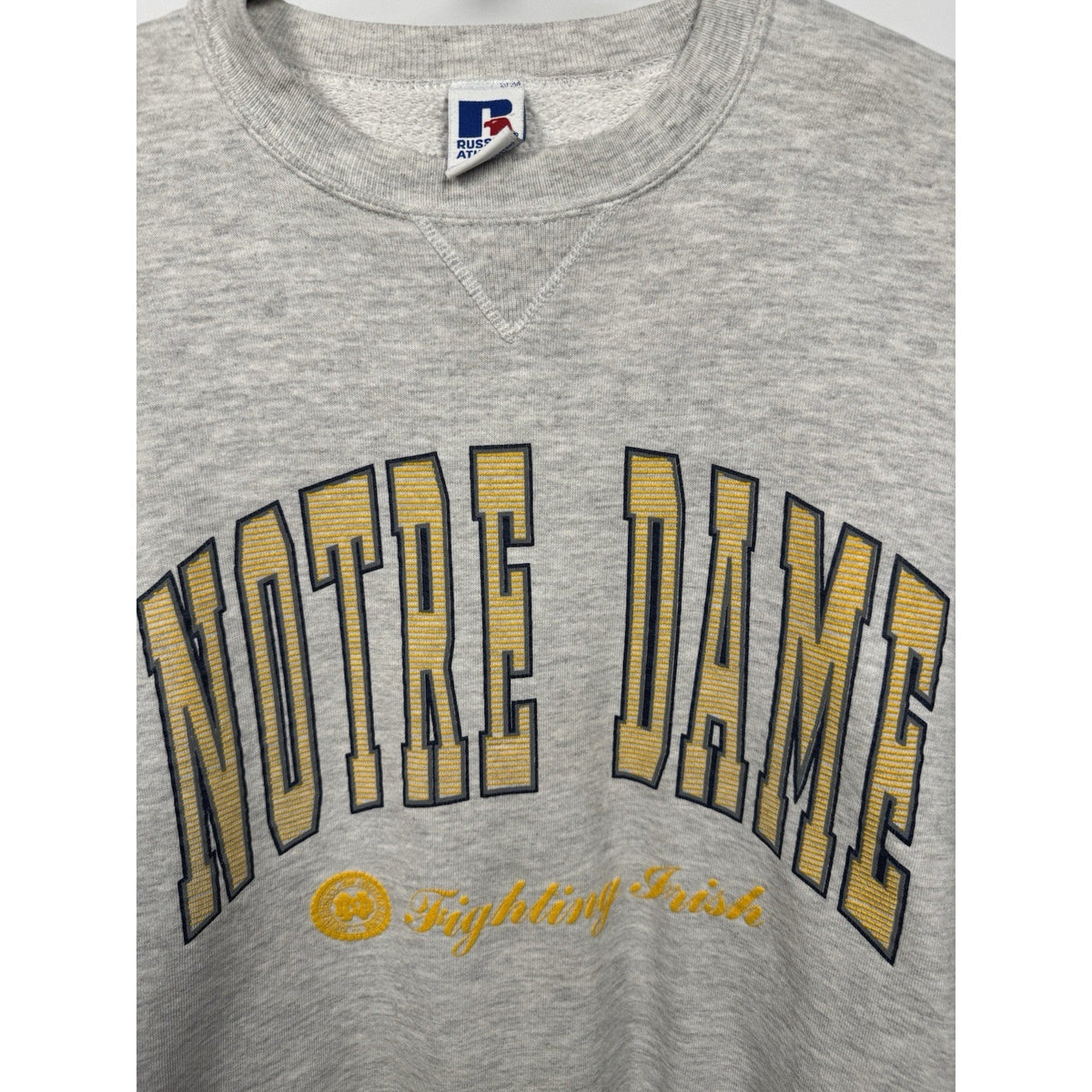 Vintage 90s Notre Dame Russell Athletic gray crewneck sweatshirt, L