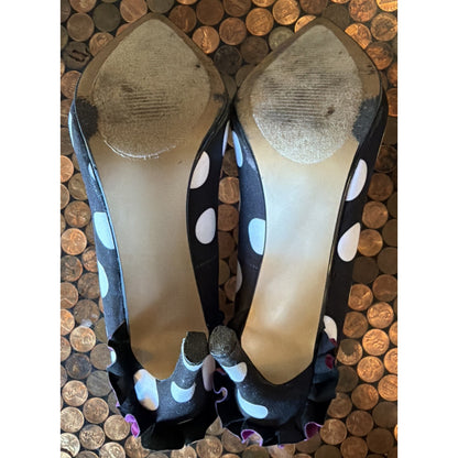 Betsey Johnson Polka Dot Pumps with Purple Ruffle Women's size 6.5 EUC - 4" Heel