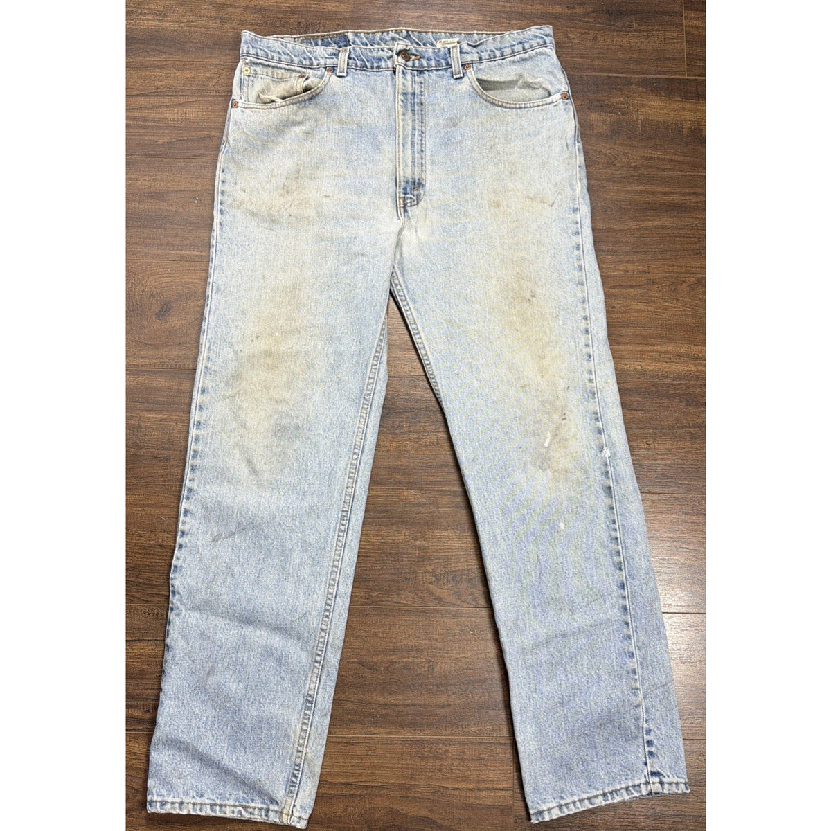 Vintage Levis 550 Jeans Mens 38x32 Relaxed Fit Thrashed Made USA 90s Denim