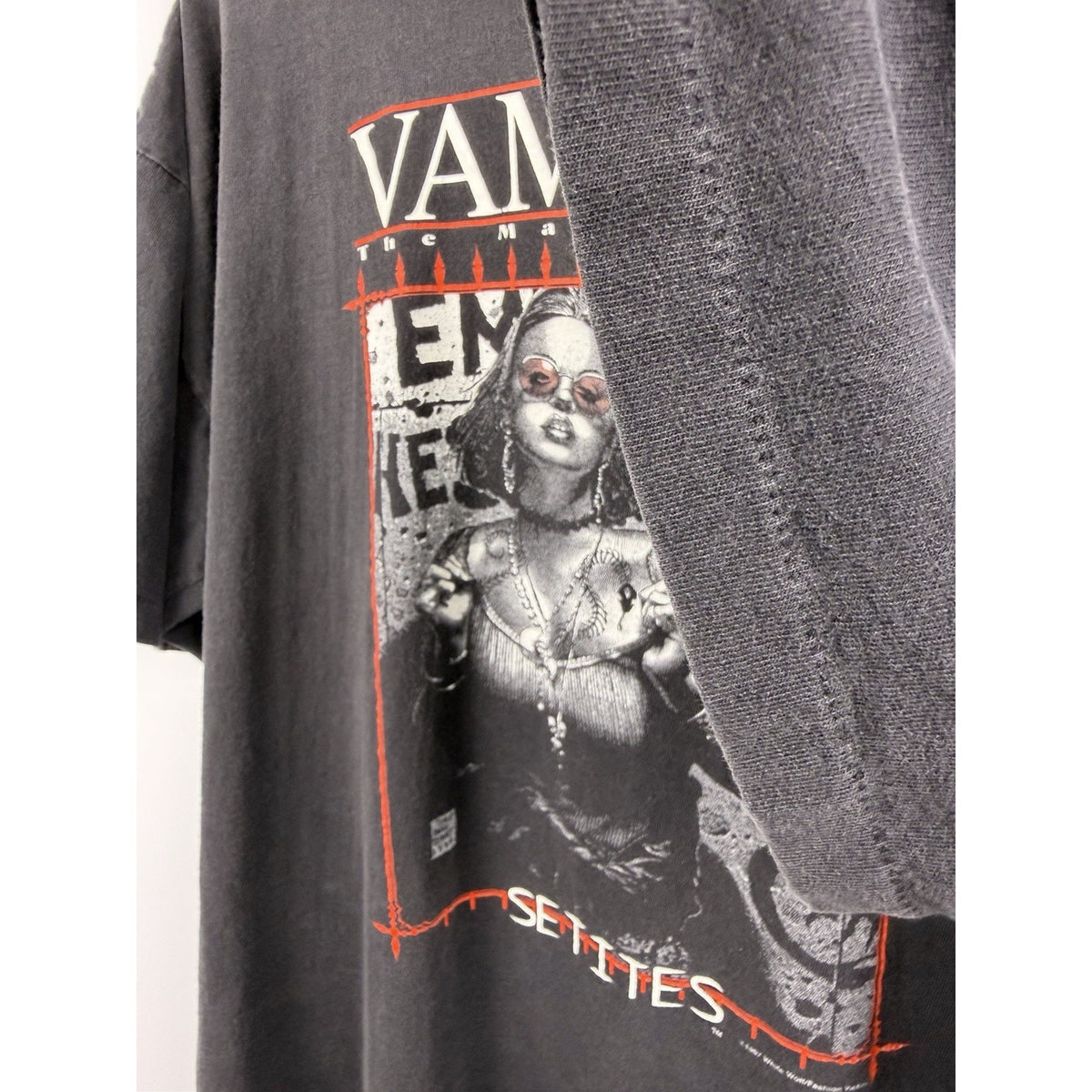 Vintage 1997 Vampire: The Masquerade Setites tee, Fashion Victim, XXL