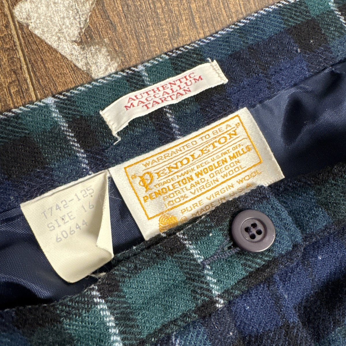 Vintage 70s Pendleton green and black plaid wool pants, 32 in waist