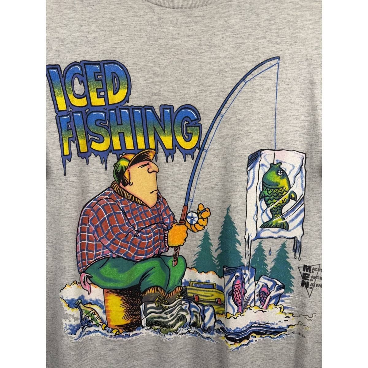 Vintage 1991 SSI Macho Earth Natives Iced Fishing cartoon tee, L