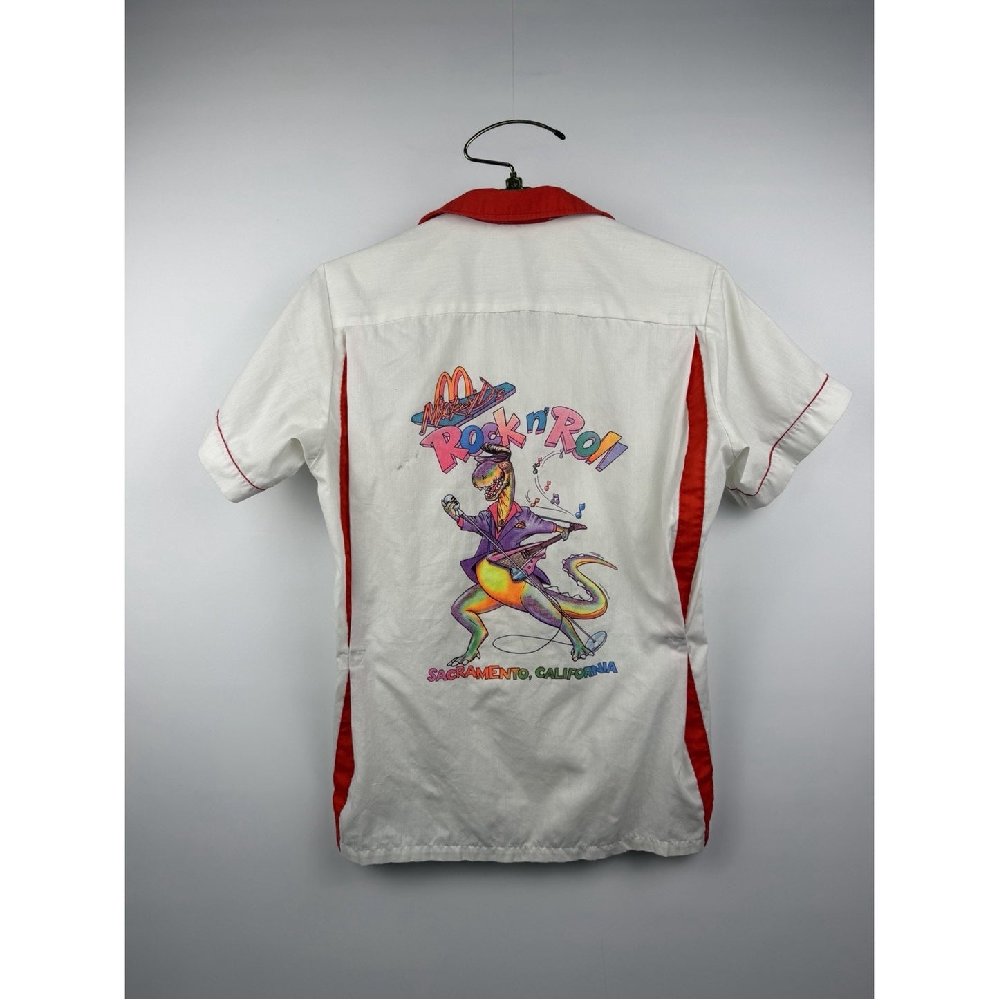 Vintage 80’s McDonald's Mickey D’s Rock n Roll Dinosaur Shirt Sacramento L 20x28