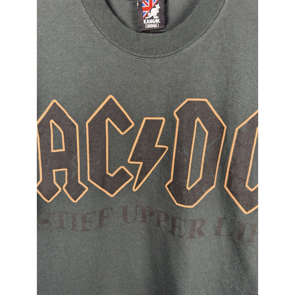 Vintage 2001 AC/DC Stiff Upper Lip Tour Band Tee Y2K Green T-Shirt Medium 20x26