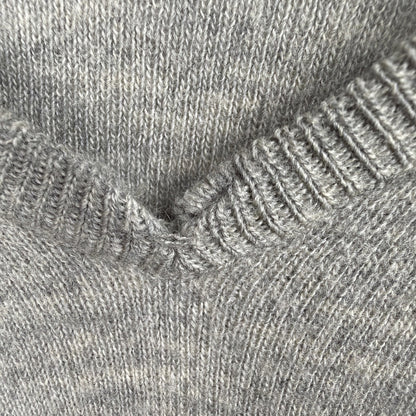 Vintage 1951 Jantzen Kharafleece Grey Men V Neck Sweater 38 Made in USA