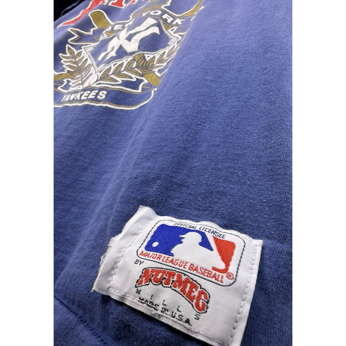 Vintage 90s New York Yankees crest tee, Nutmeg, single stitch, XL