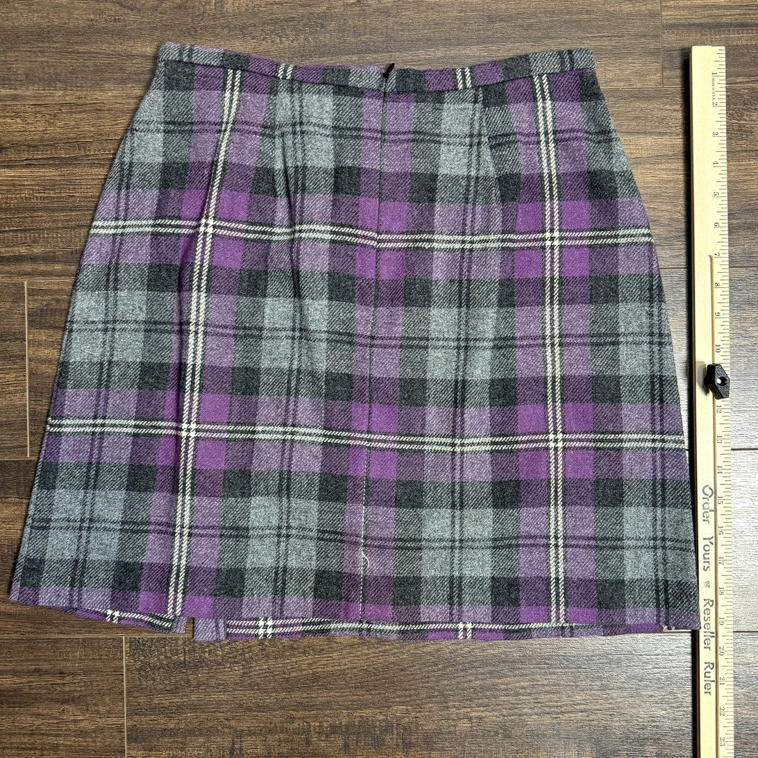 Clued-in plaid vintage skirt (1980s)