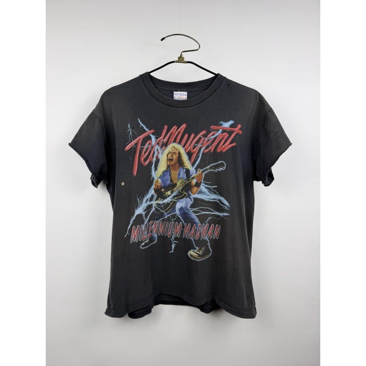 Vintage 1999 Ted Nugent Millennium Madman Distressed & Chopped Tee Large 23x26