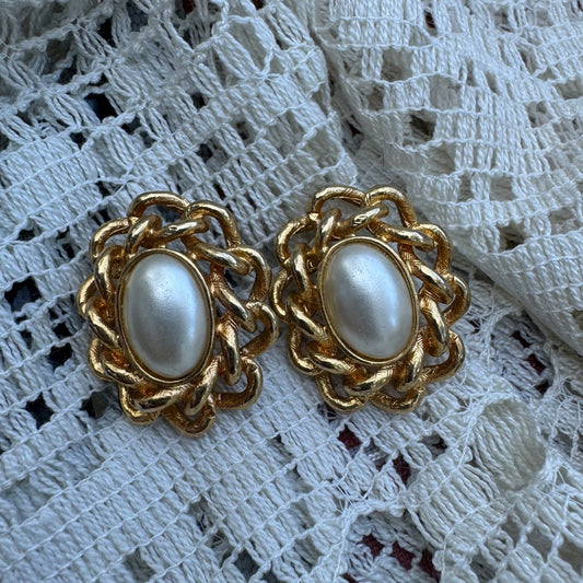 Coco's pearl and gold chain earrings (1980s)