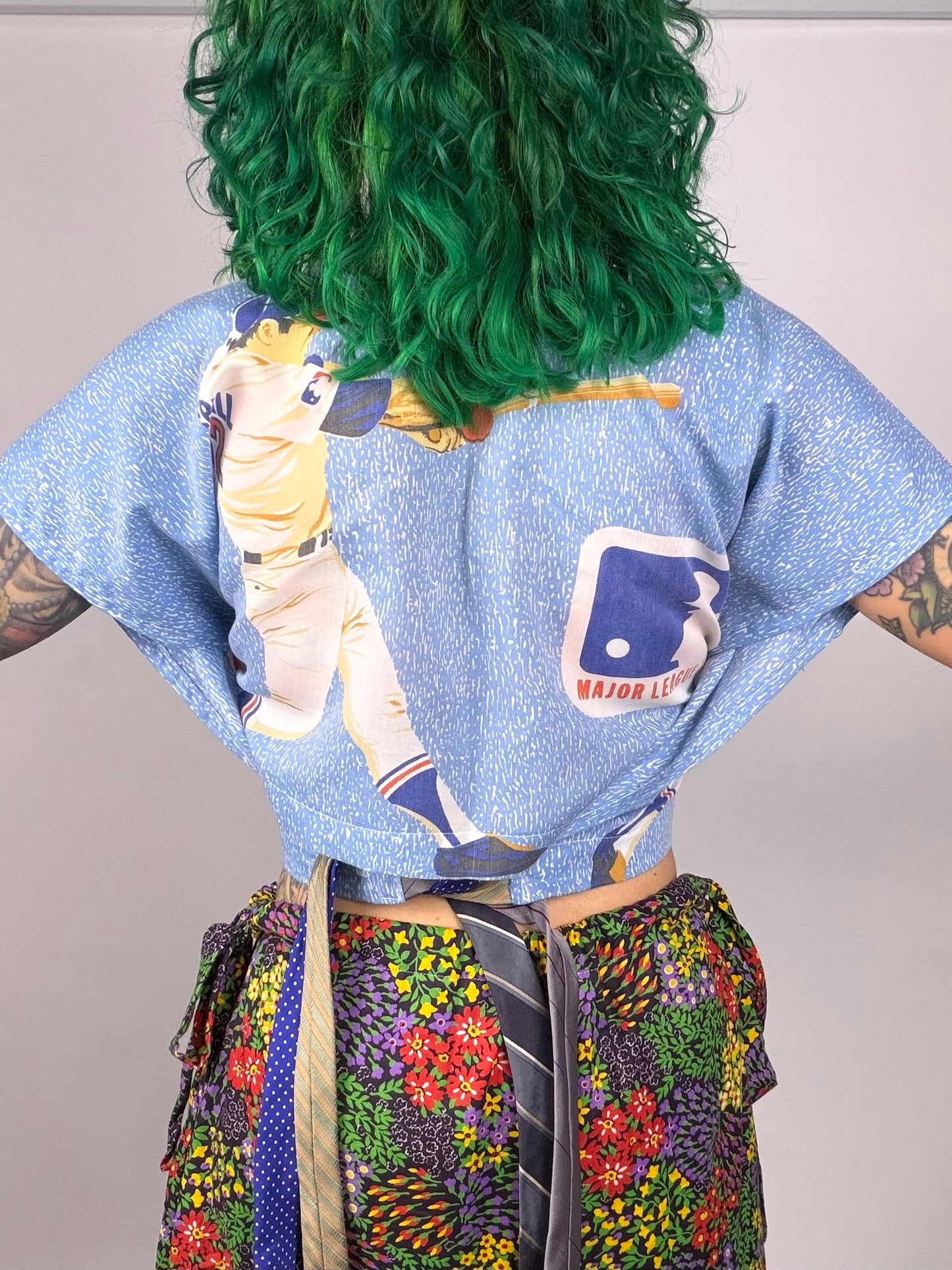 MLB Baseball Wrap Top (OSFM)