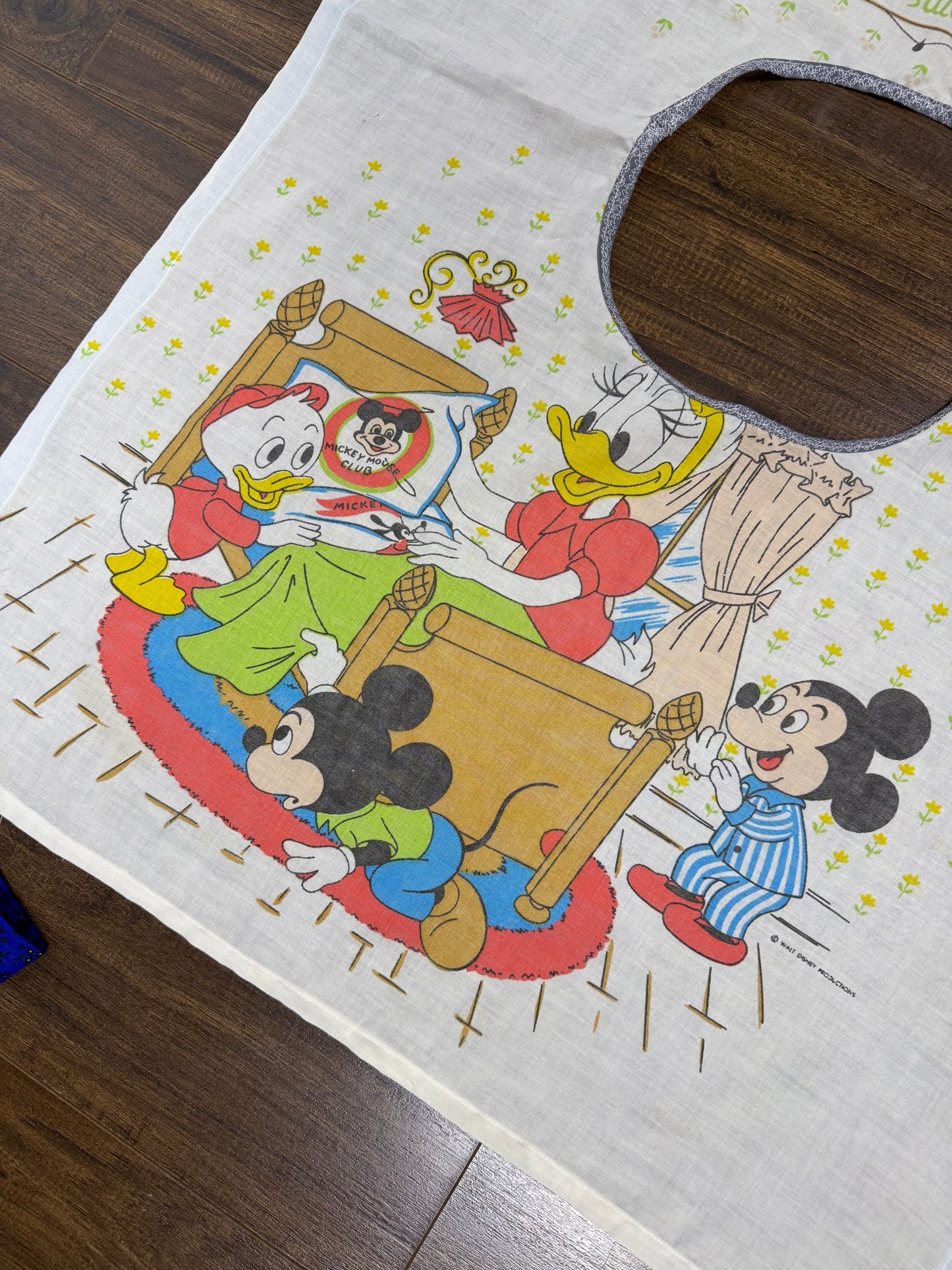Mickey Mouse Wrap Top (OSFM)