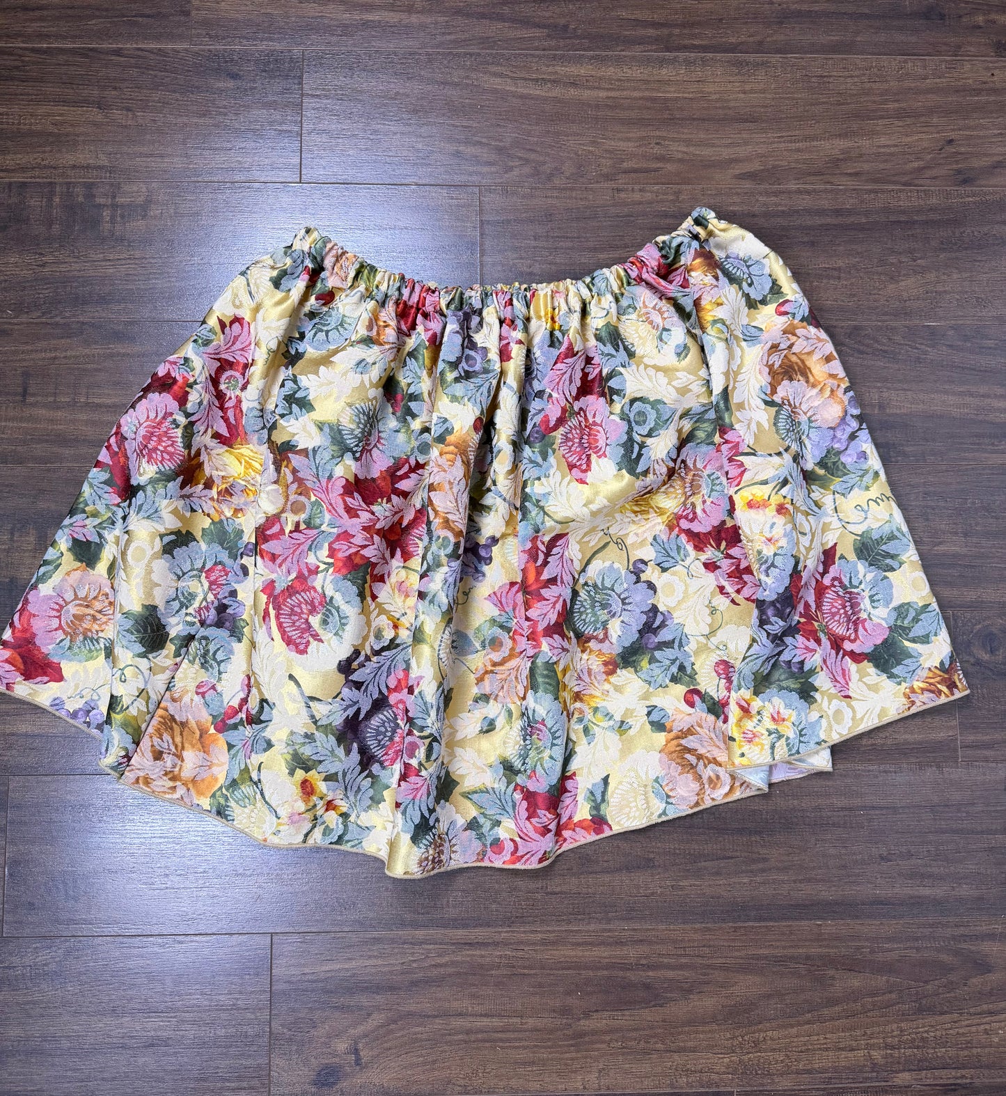 Regal Floral Skirt (Powerful sizes only)