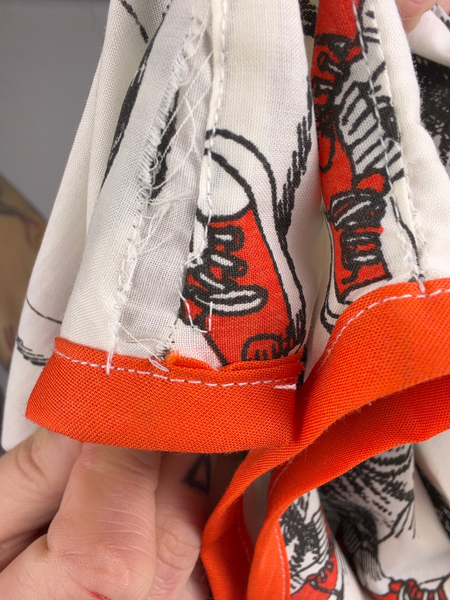 Cat Under Wraps top: XS-XL