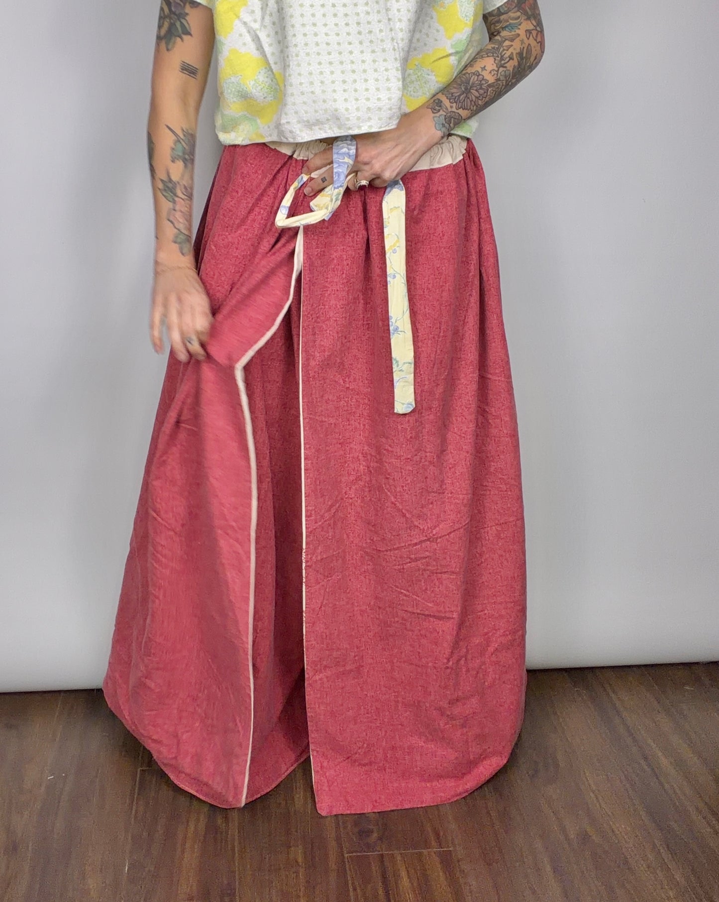 Magic Reversible Wrap Pants: powerful sizes only! L and up