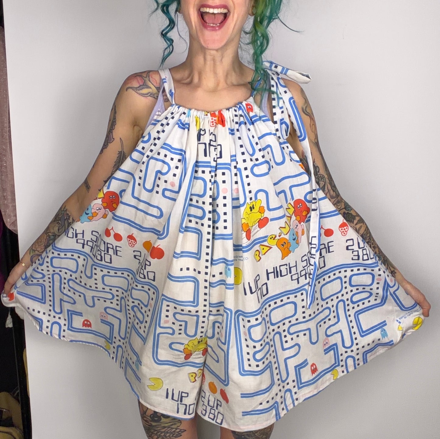 Pac and Play Suit, shorie romper: XS-M