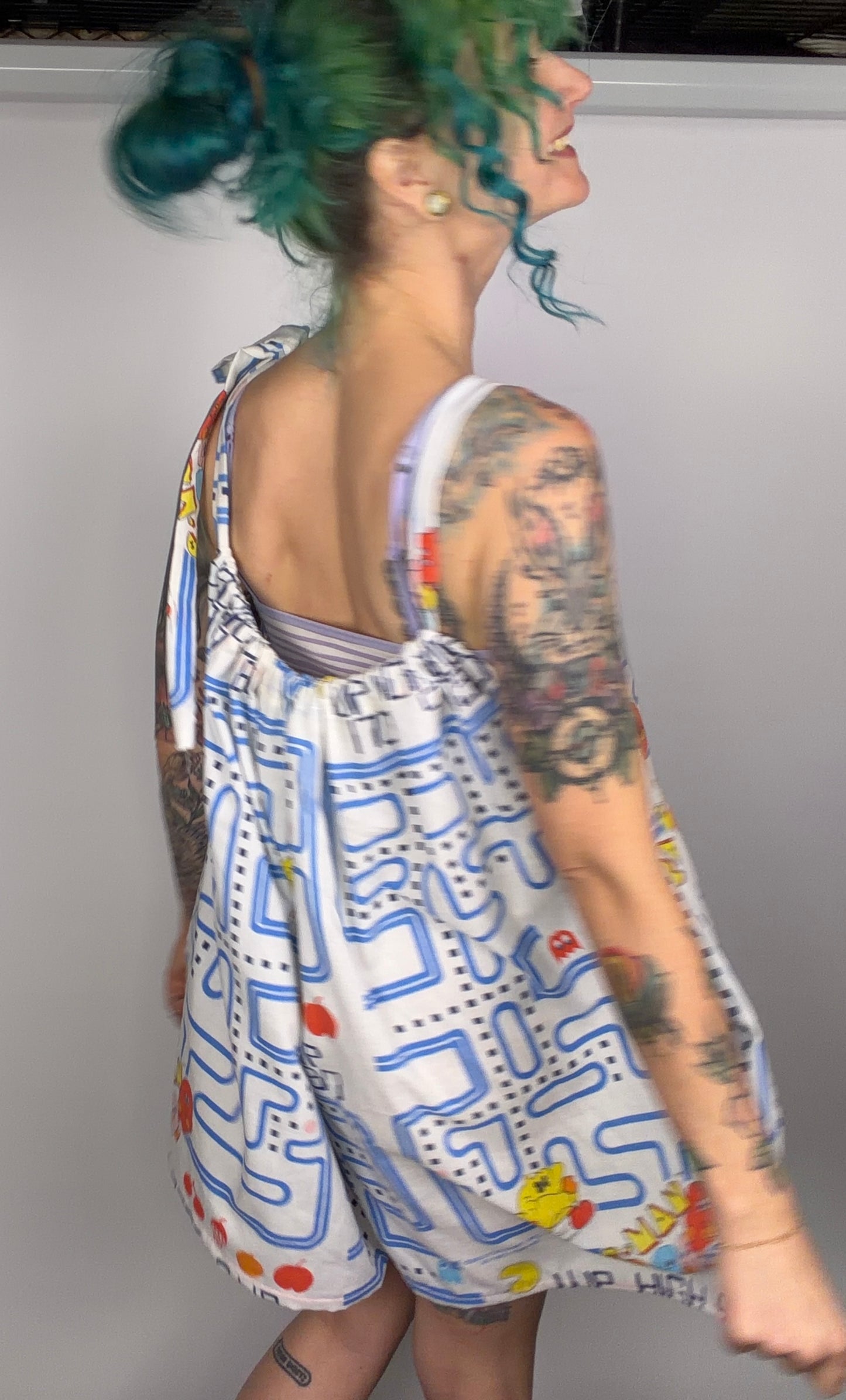 Pac and Play Suit, shorie romper: XS-M