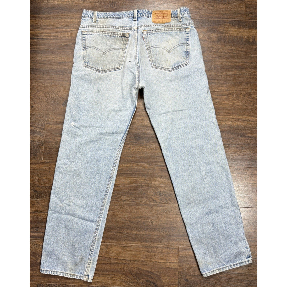 Vintage Levis 550 Jeans Mens 38x32 Relaxed Fit Thrashed Made USA 90s Denim