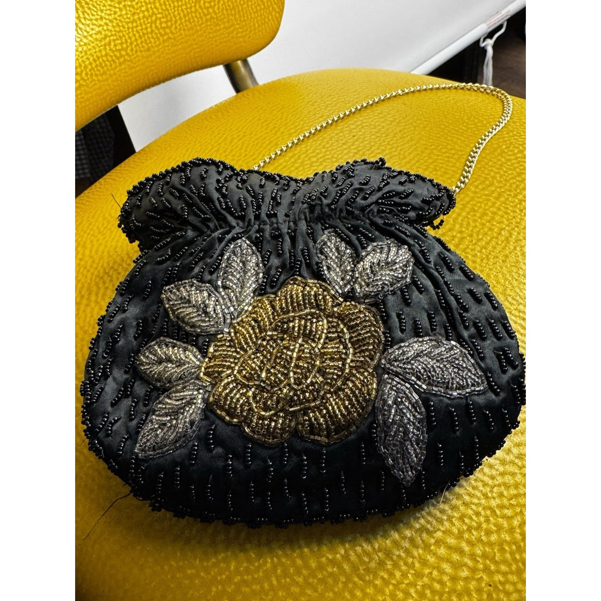 Vintage MCM 1950s La Regale Beaded flower Black Silver Gold evening Bag