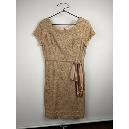 Vintage 50s lace Taupe mauve evening cocktail wiggle dress Medium 40" bust