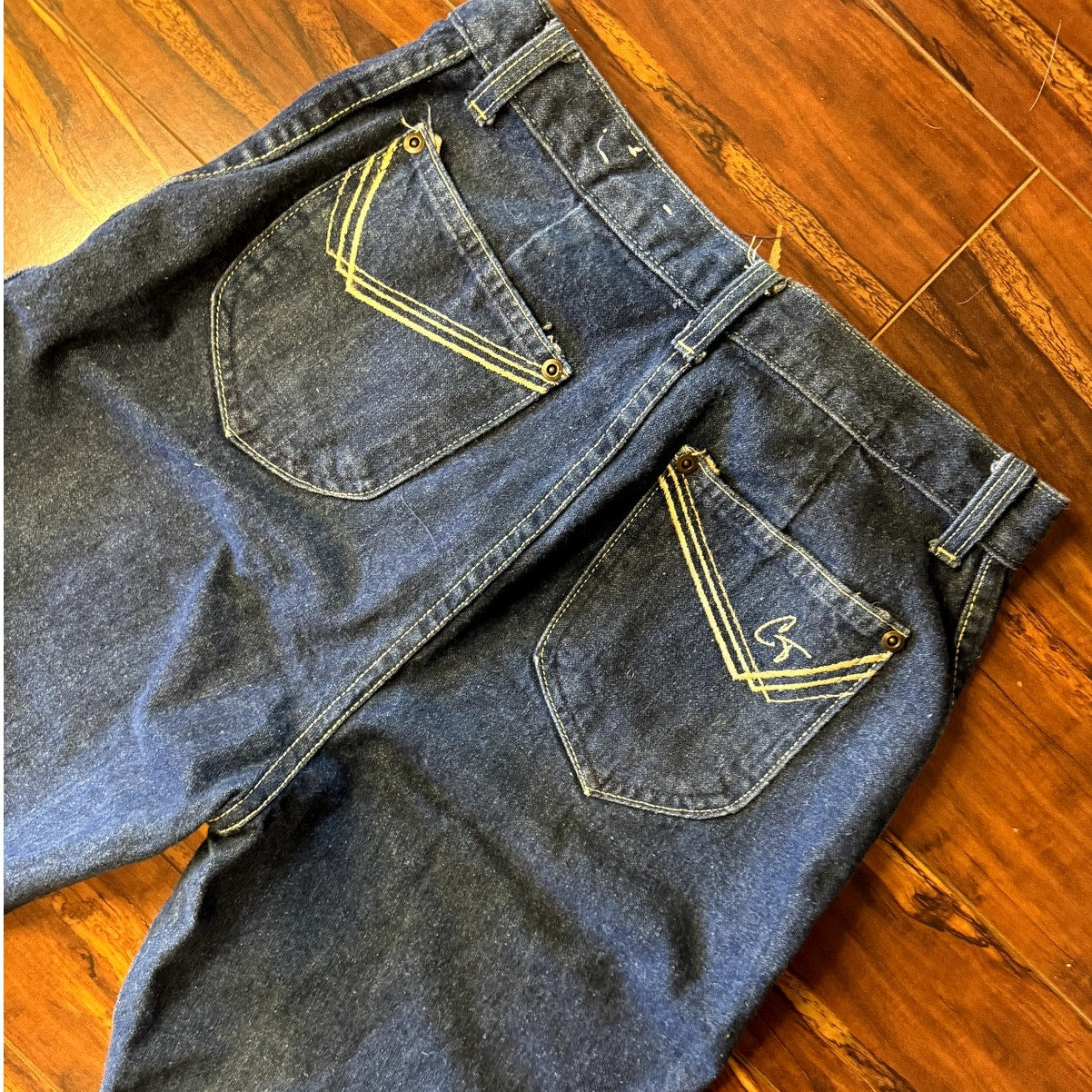 CT stovepipe jeans 32x32 (1970s)