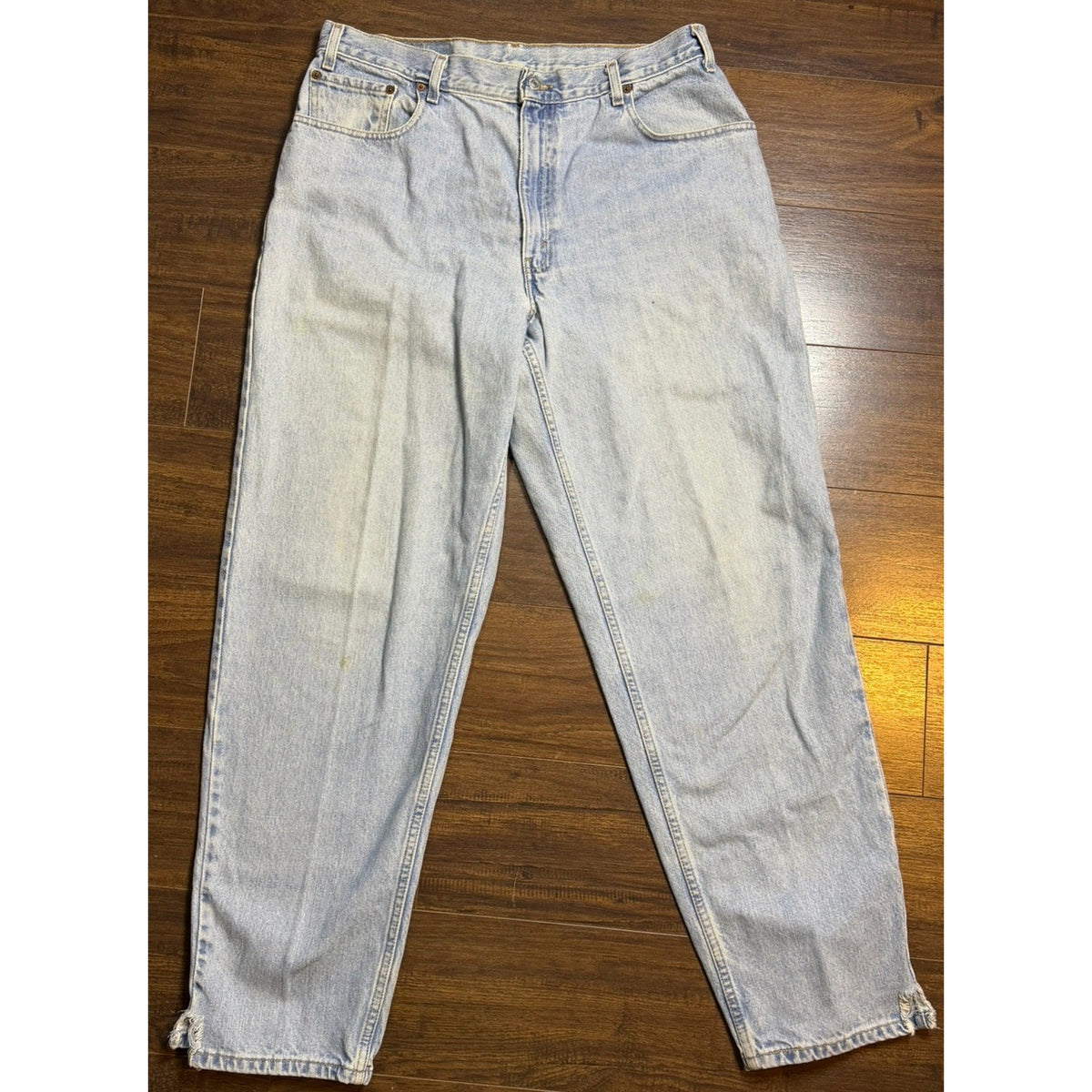 Vintage Levi's 560 comfort fit tapered jeans, cut hems, 36x32