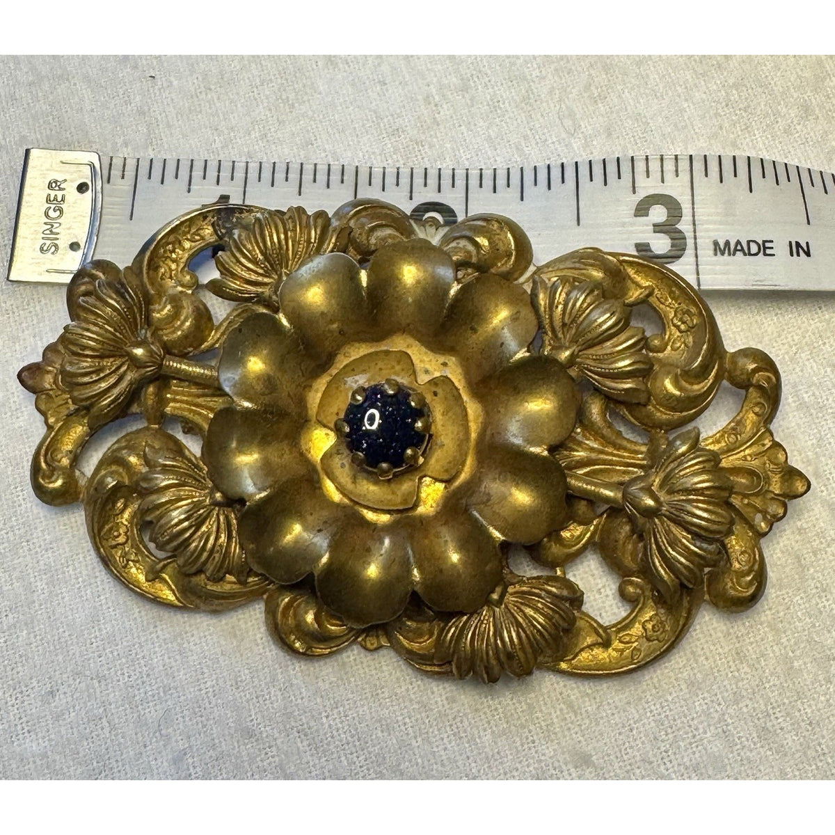 Antique Late Victorian Rococo Revival Brooch, c. 1870–1895 Black Glitter Floral