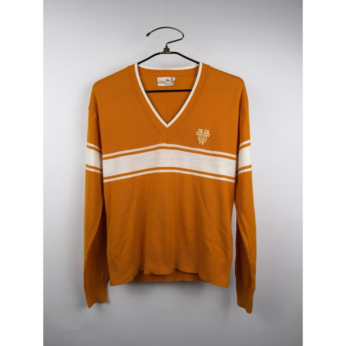 Vintage 1970’s College Wear By Gepner Tennessee Vols V-Neck Sweater Large 22x24