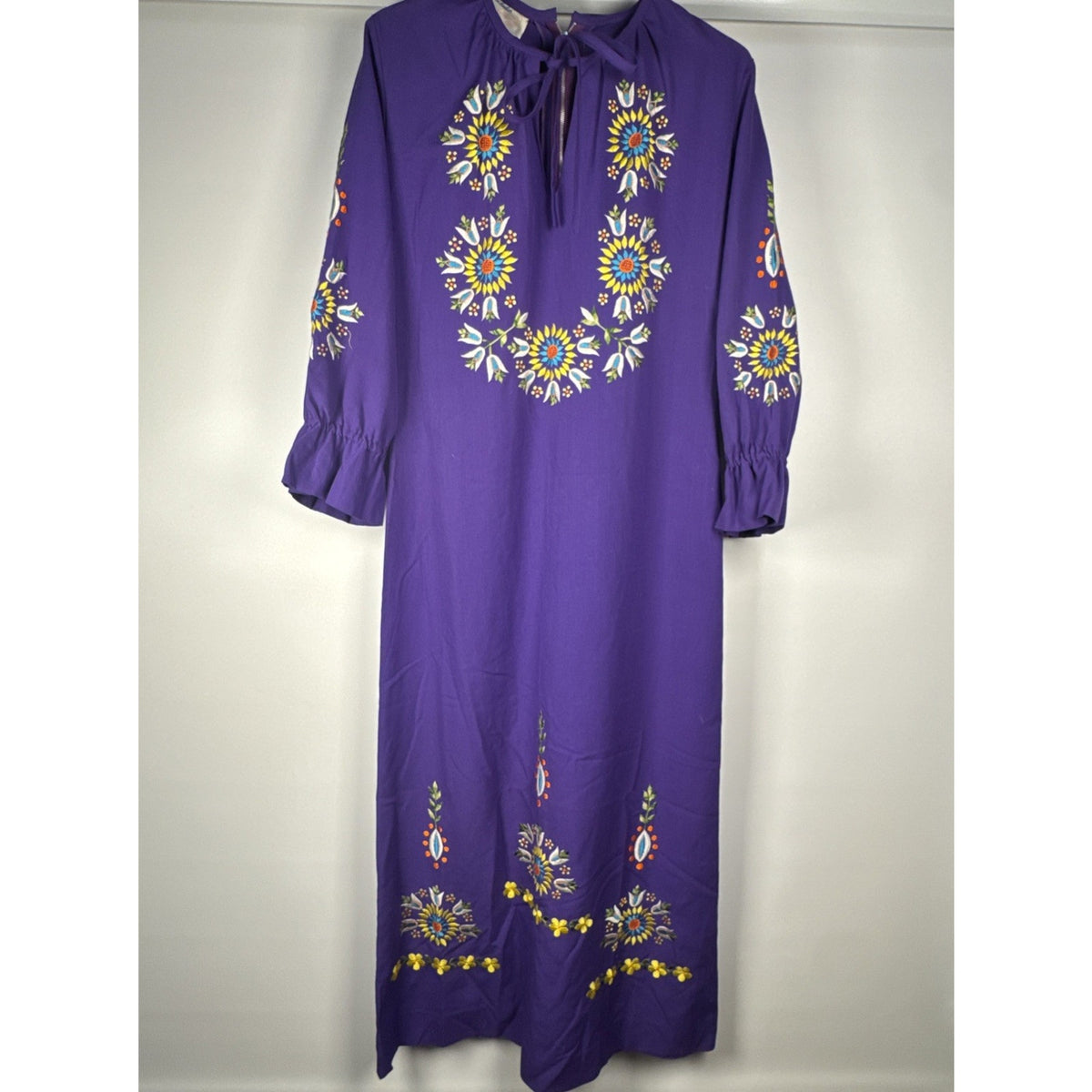 Vintage 1970s Maxi Floral Embroidered Peasant Dress Bordados Mary Vi Mexican