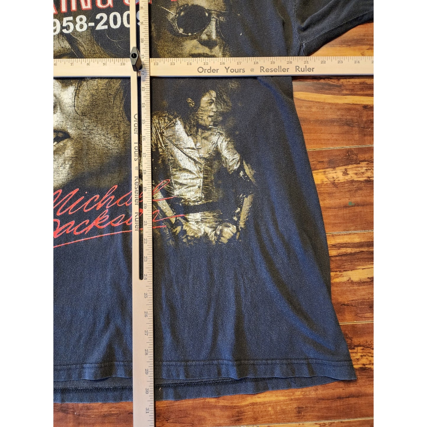 Michael Jackson King of Pop t-shirt (2009)