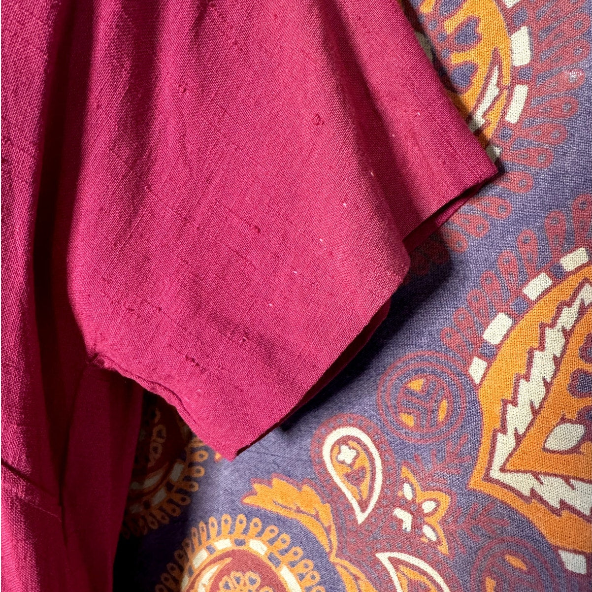 Movin' in magenta, Roberta Lee knit linen dress (1960s)