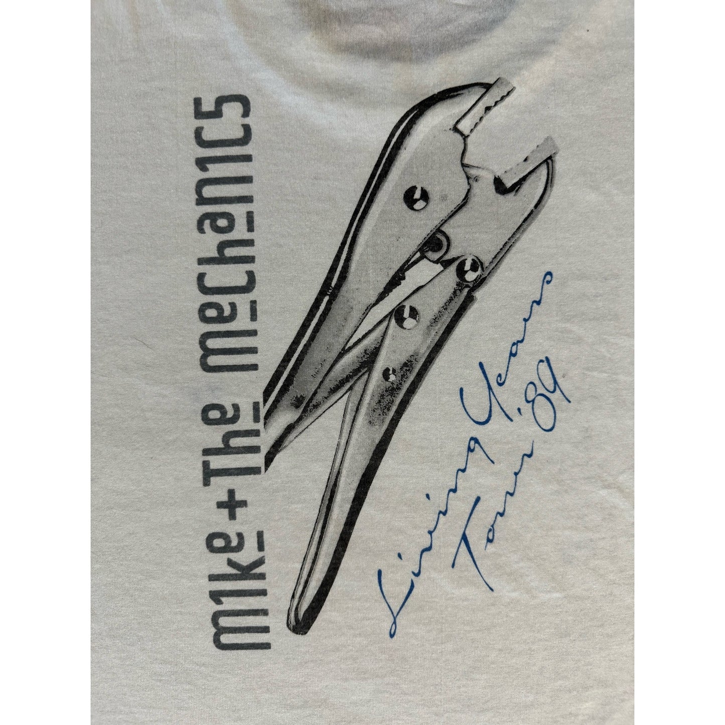 Vintage Mike + the Mechanics Living Years tour shirt Size XL (1989)