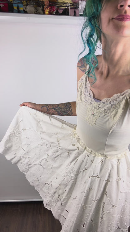 Frilly Circle Skirt with Cutouts (OSFM)